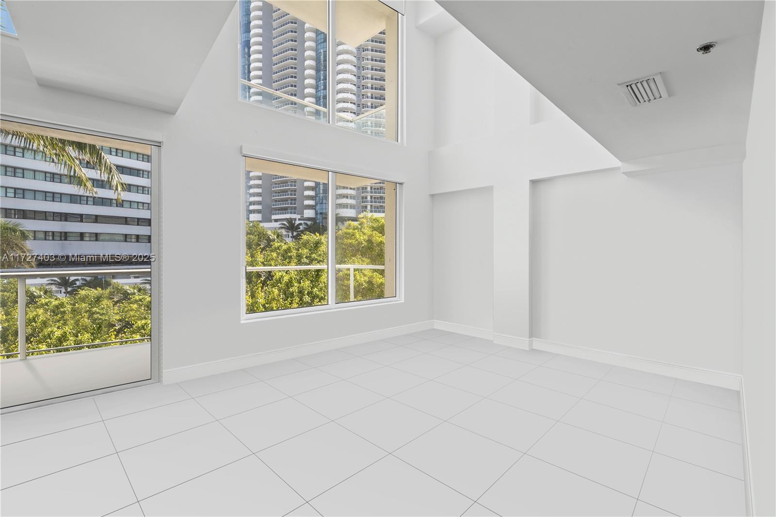 6362 Collins Ave # 315