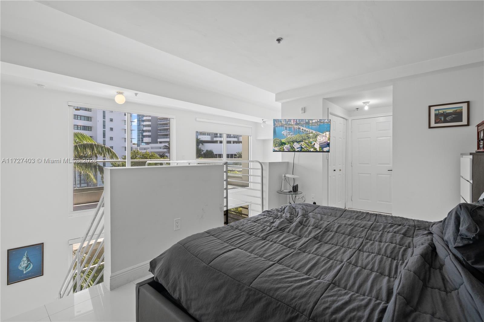 6362 Collins Ave # 315
