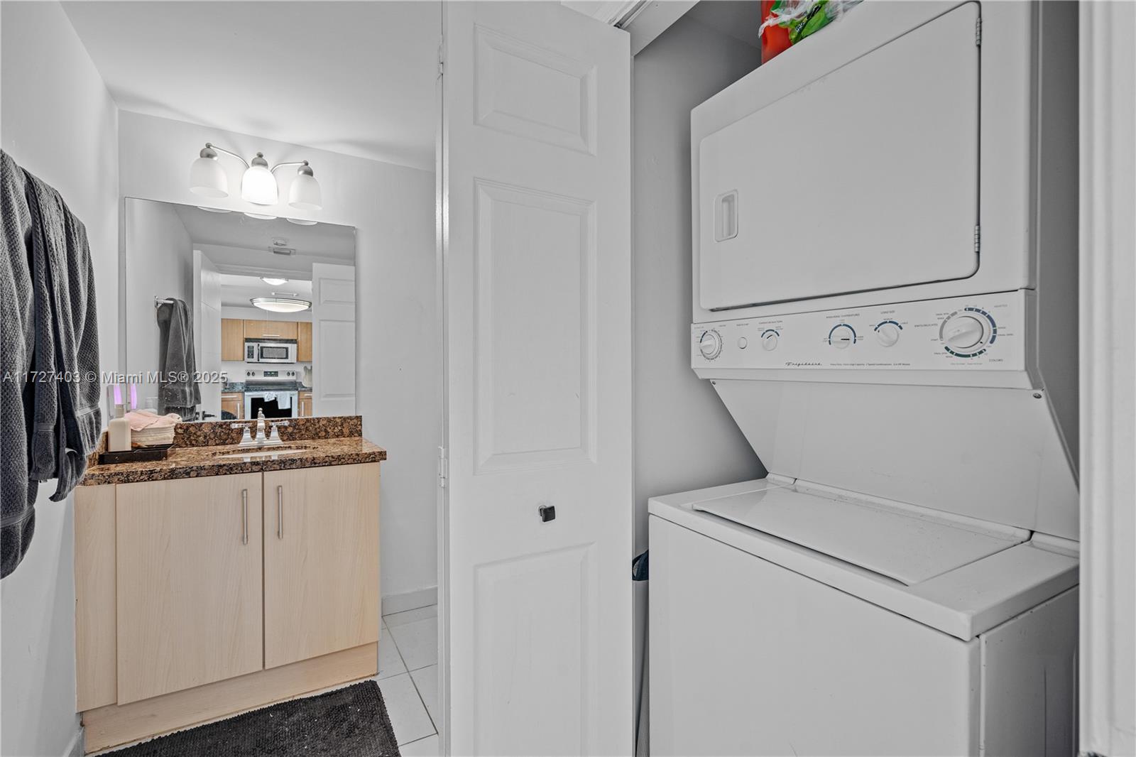 6362 Collins Ave # 315