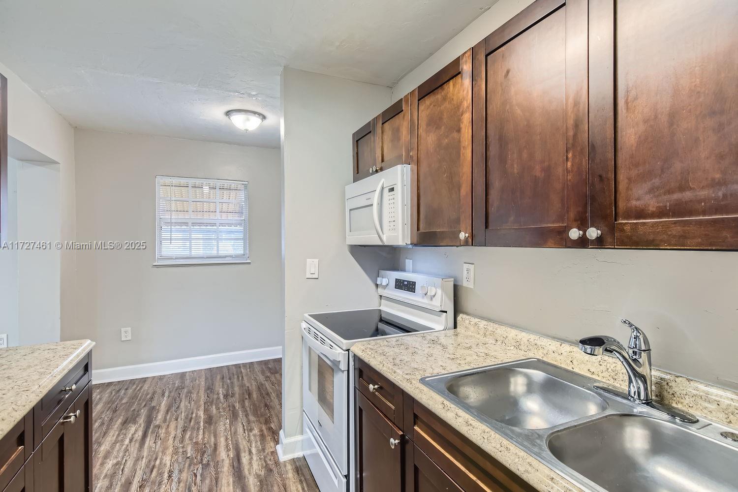 1110 NE 211th Ter