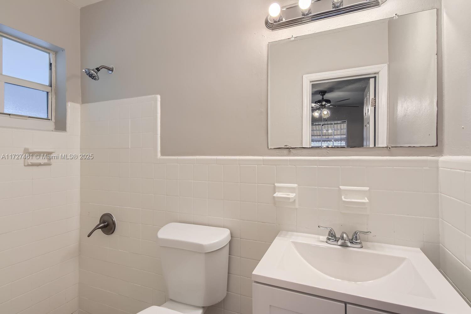 1110 NE 211th Ter