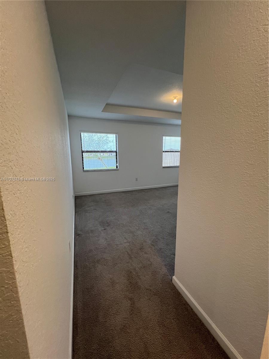 2552 SE 1st St # 2552