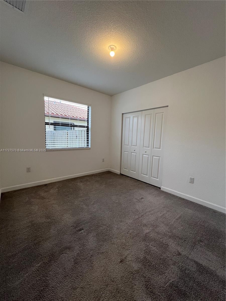 2552 SE 1st St # 2552