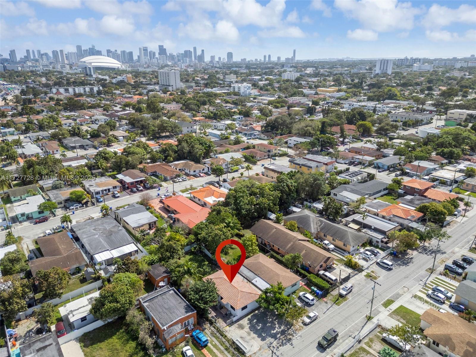 1011-1013 NW 25th Ave