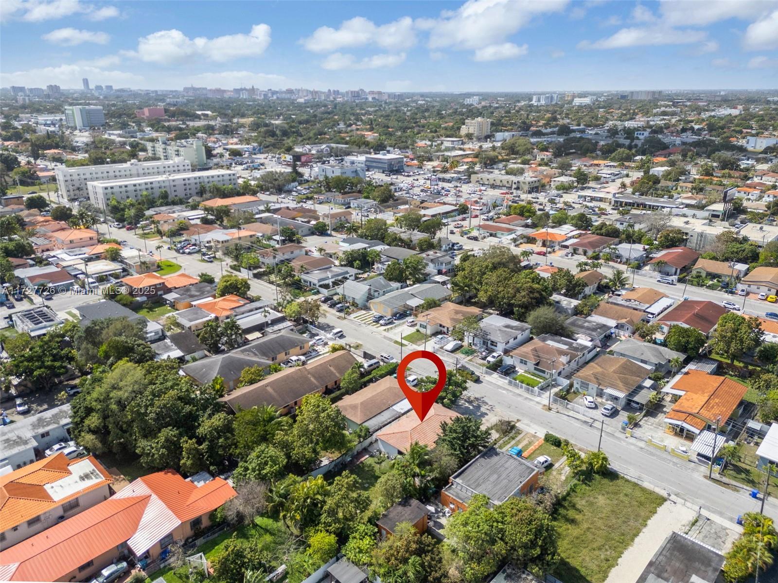 1011-1013 NW 25th Ave