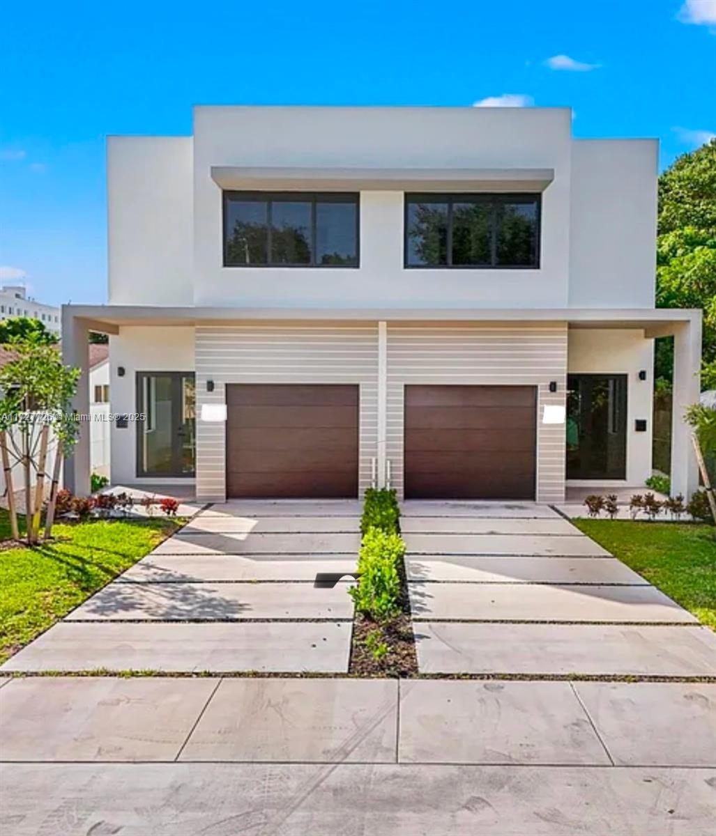 1011-1013 NW 25th Ave