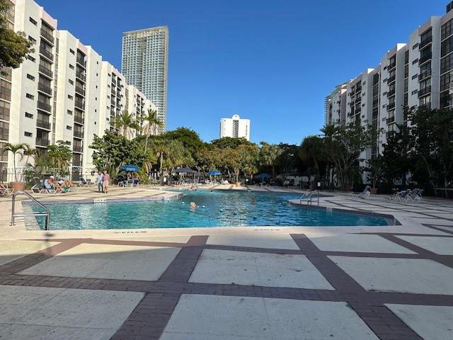 17021 N Bay Rd # 102