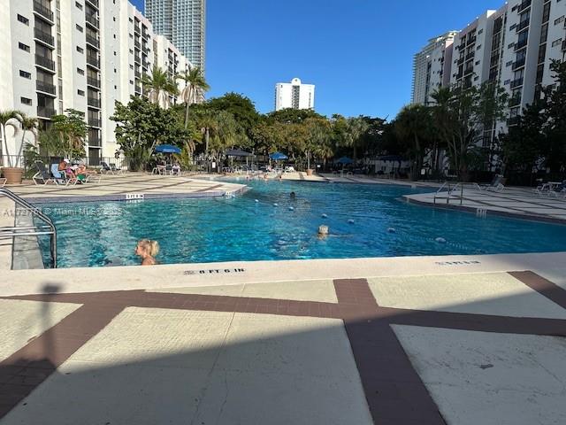 17021 N Bay Rd # 102