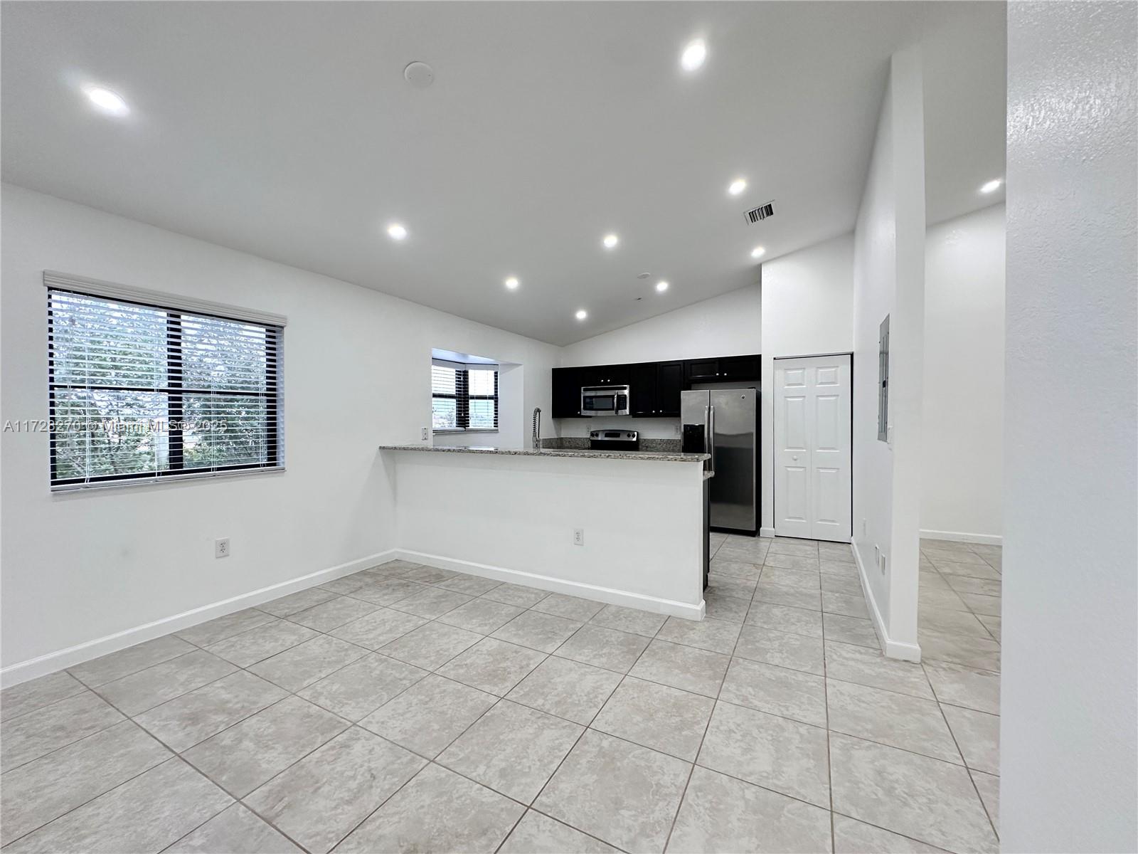 22301 SW 88th Pl # 3 Unit: 301-3