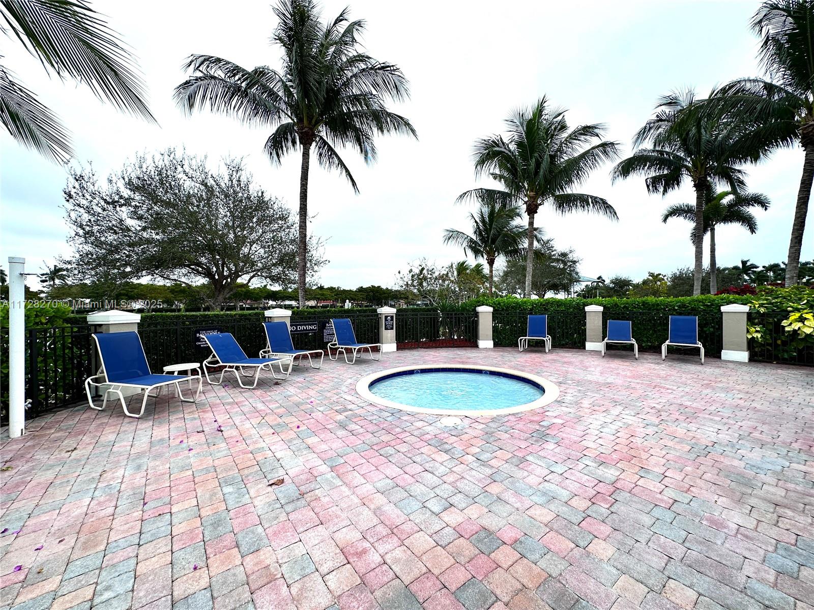 22301 SW 88th Pl # 3 Unit: 301-3