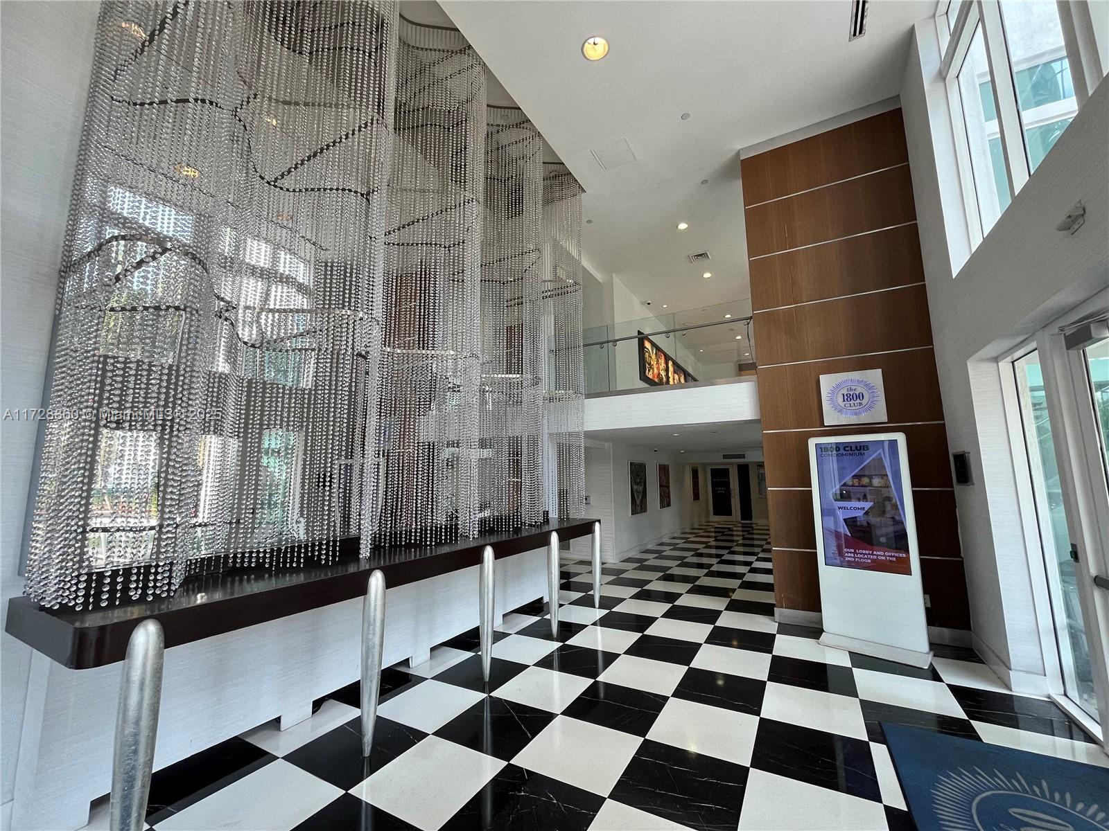 1800 N Bayshore Dr # 3505