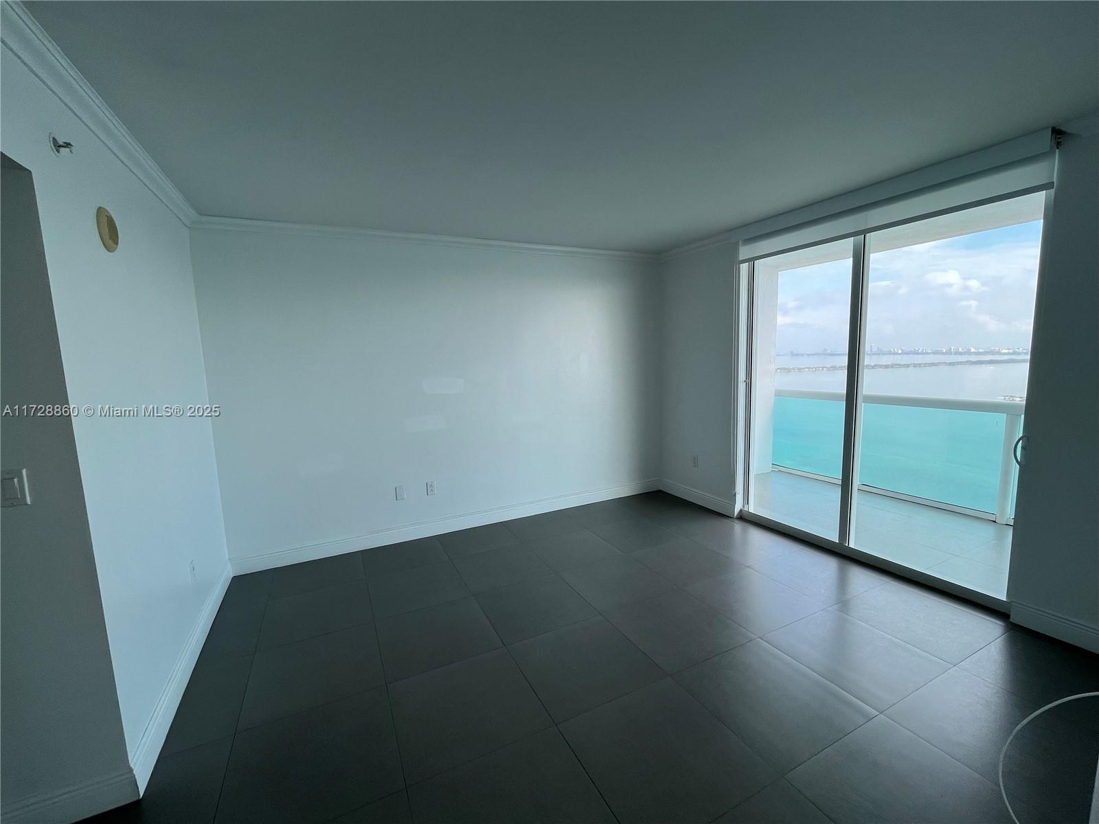 1800 N Bayshore Dr # 3505