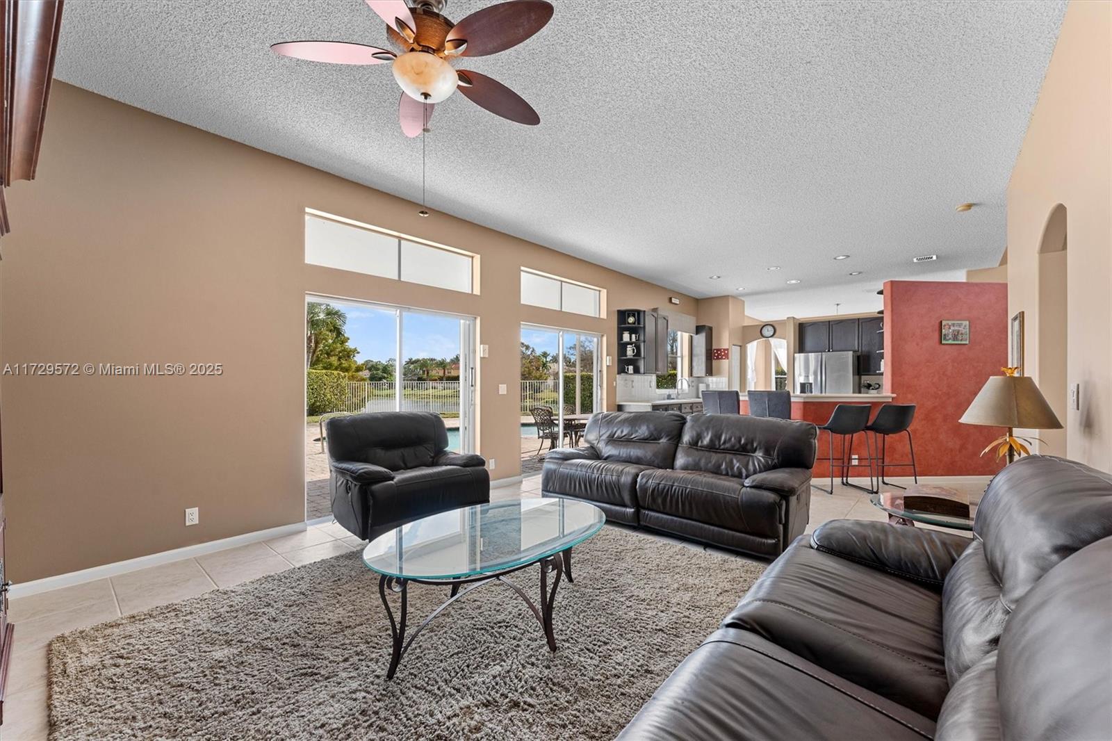 6423 Sand Hills Cir