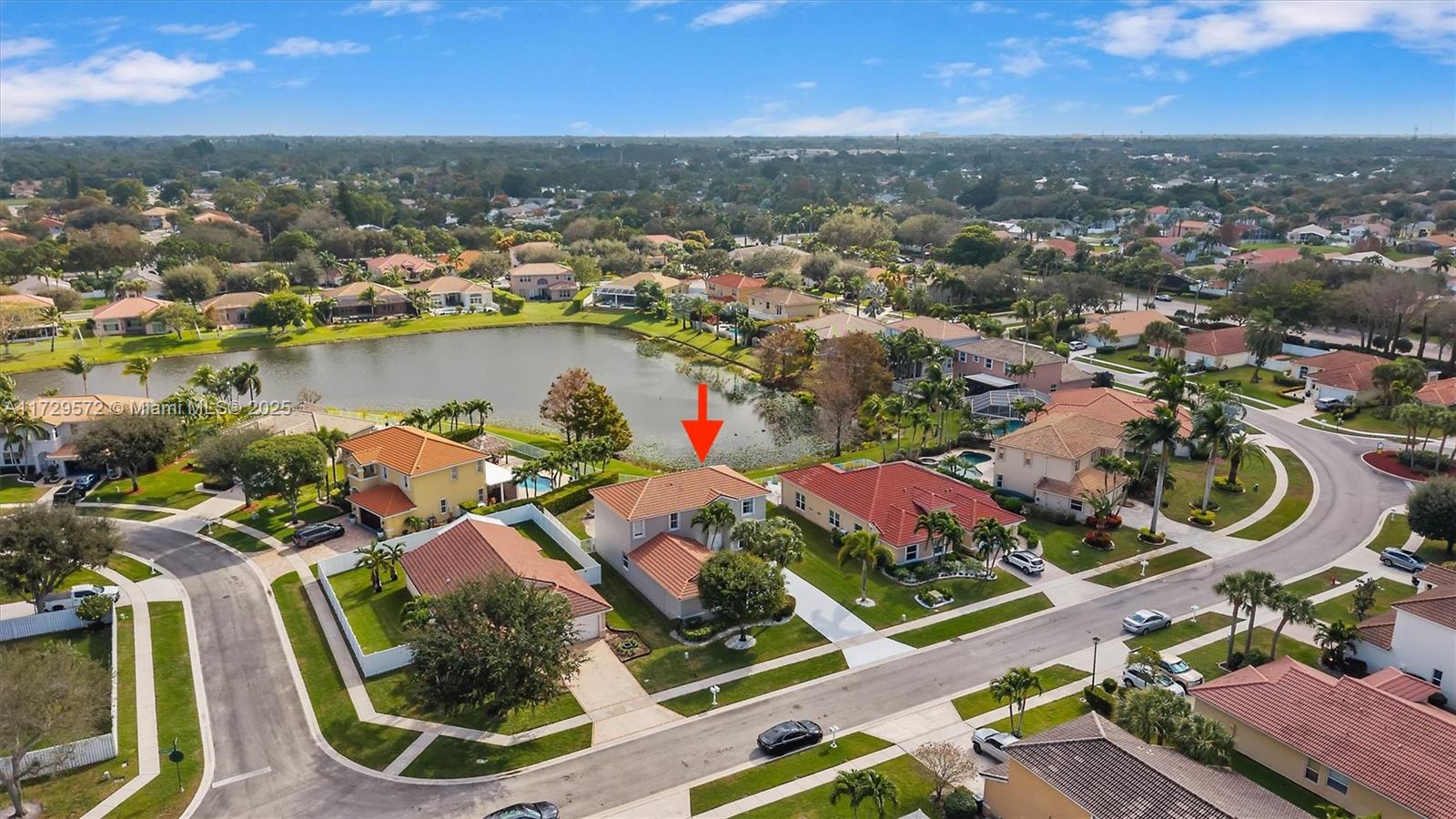 6423 Sand Hills Cir