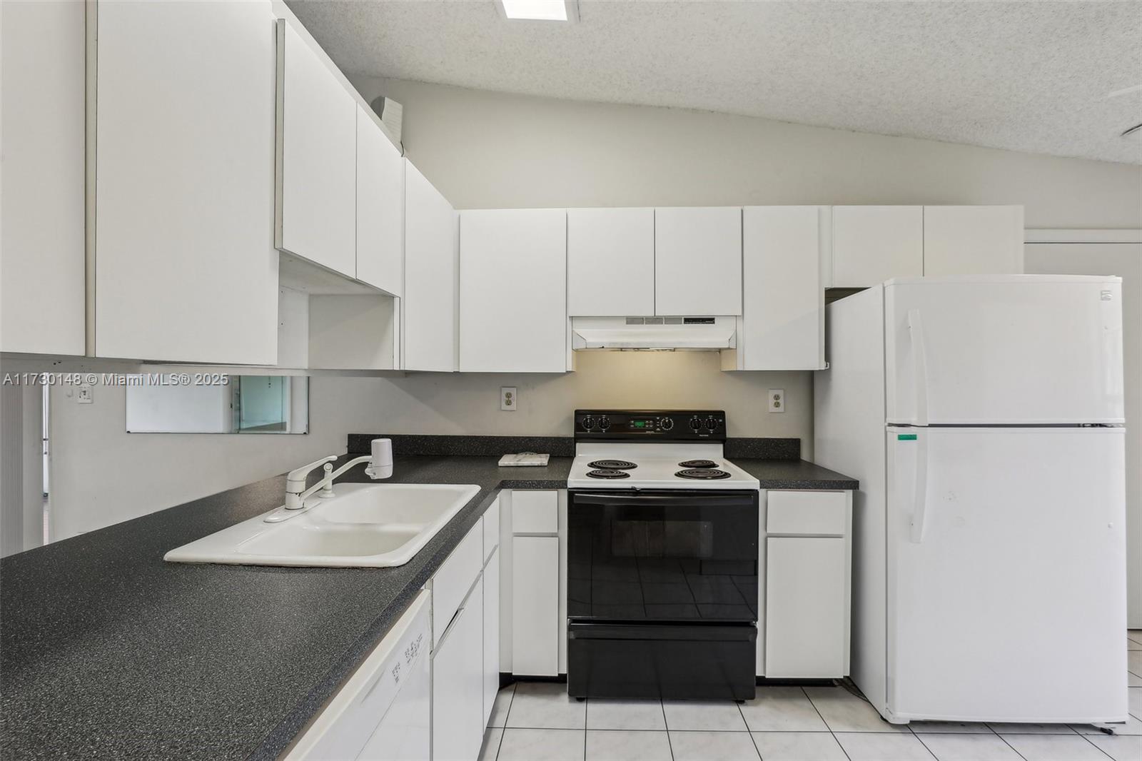 11716 SW 110th Ter