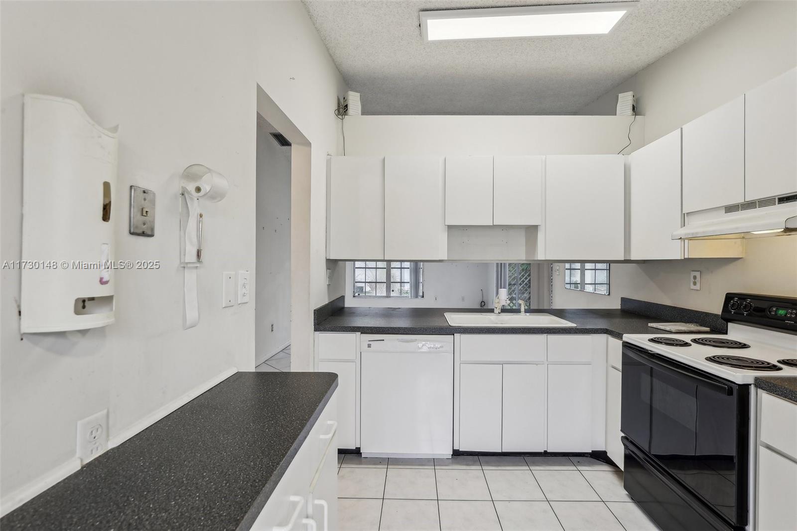 11716 SW 110th Ter