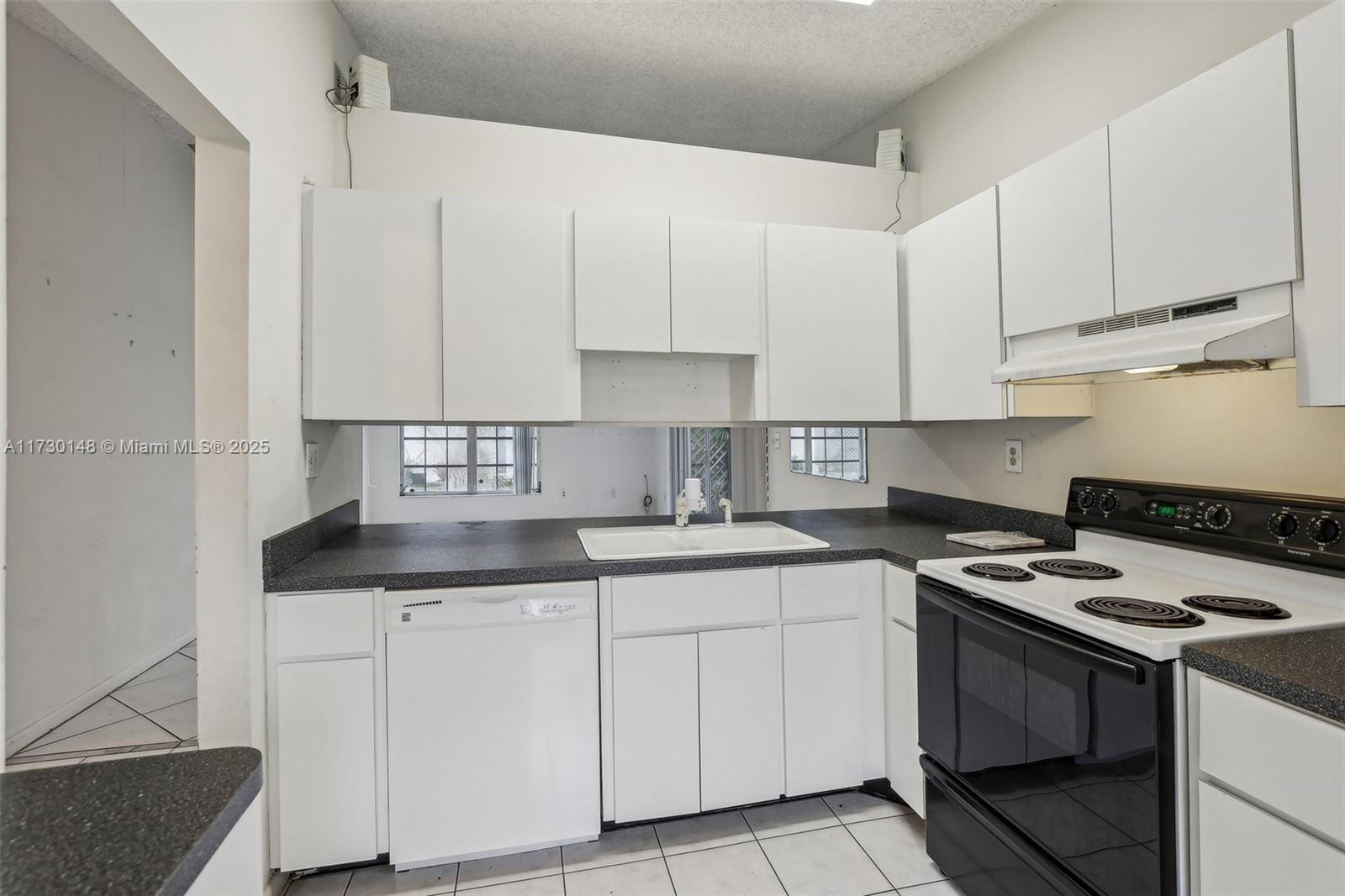 11716 SW 110th Ter
