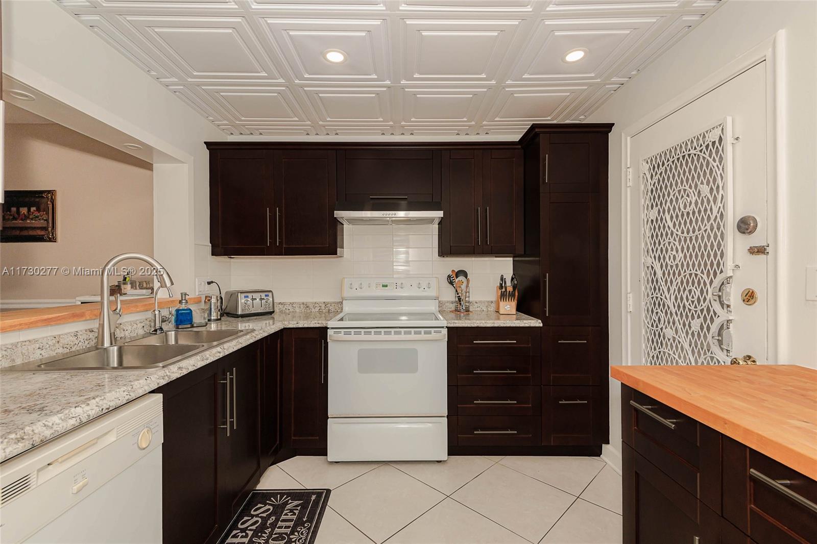 301 NE 14th Ave # 307