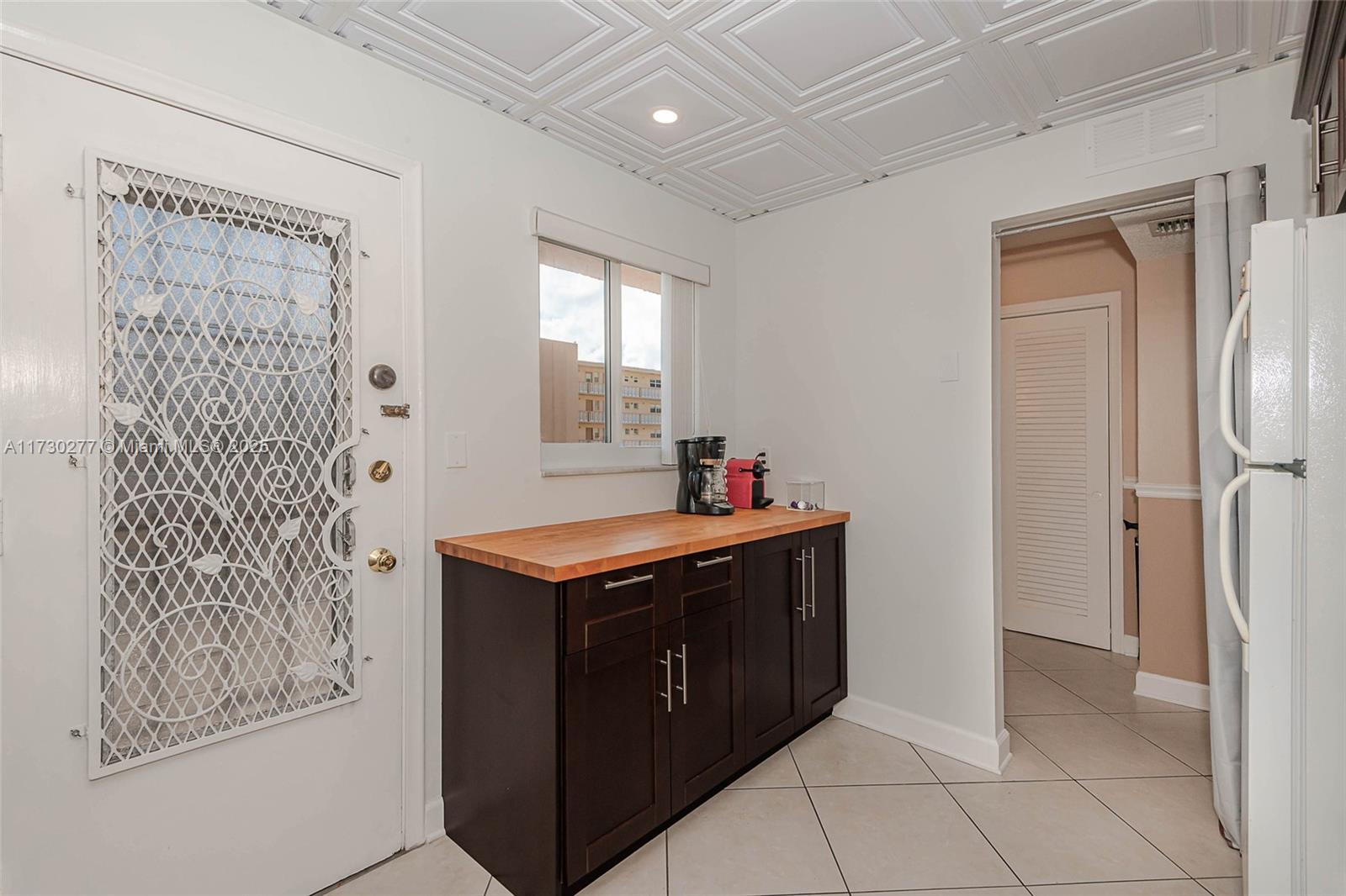 301 NE 14th Ave # 307