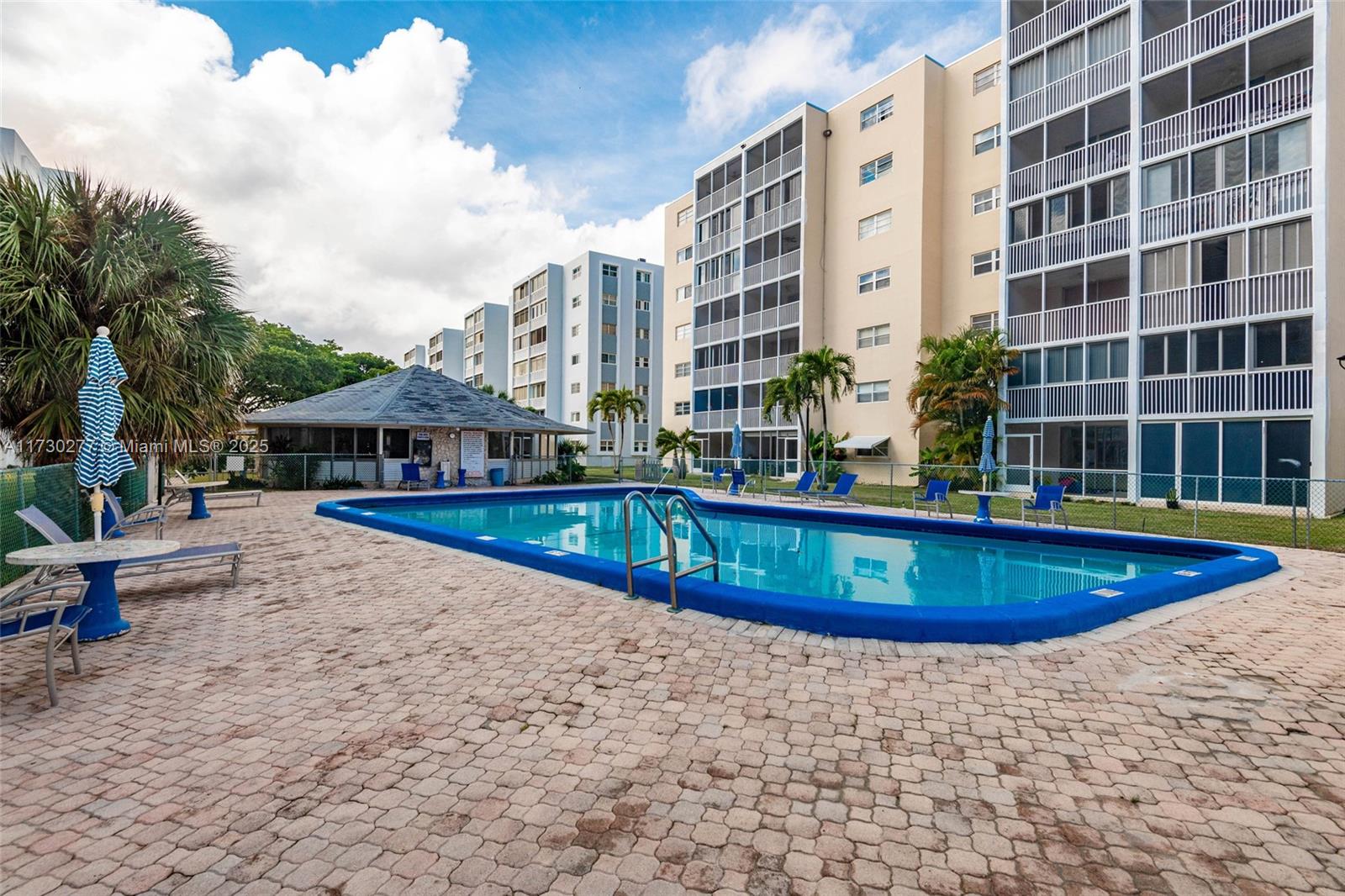 301 NE 14th Ave # 307