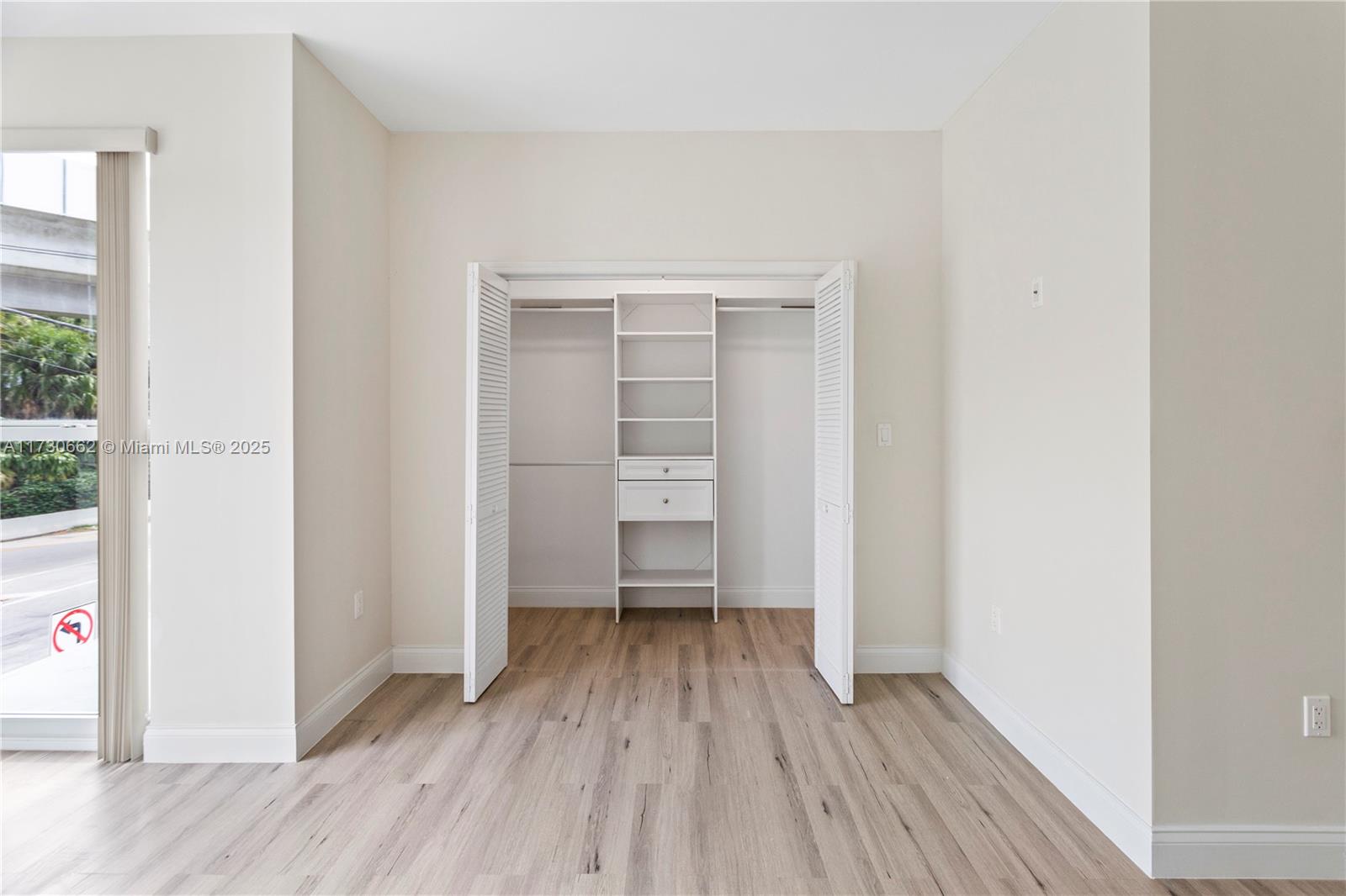 1250 NW 39th St # 1250