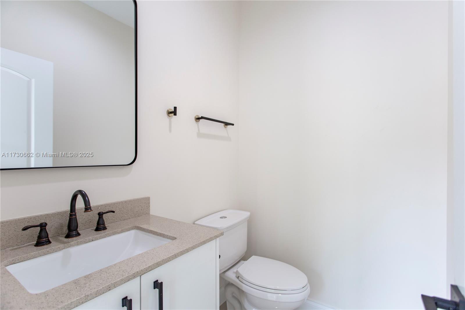 1250 NW 39th St # 1250