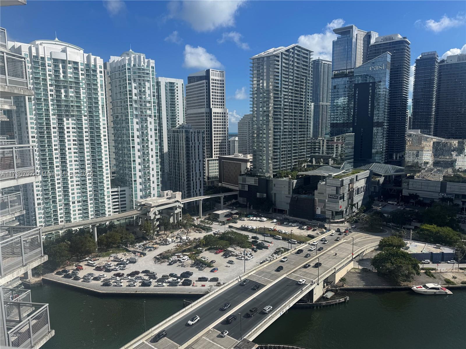 350 S Miami Ave Unit: 2710