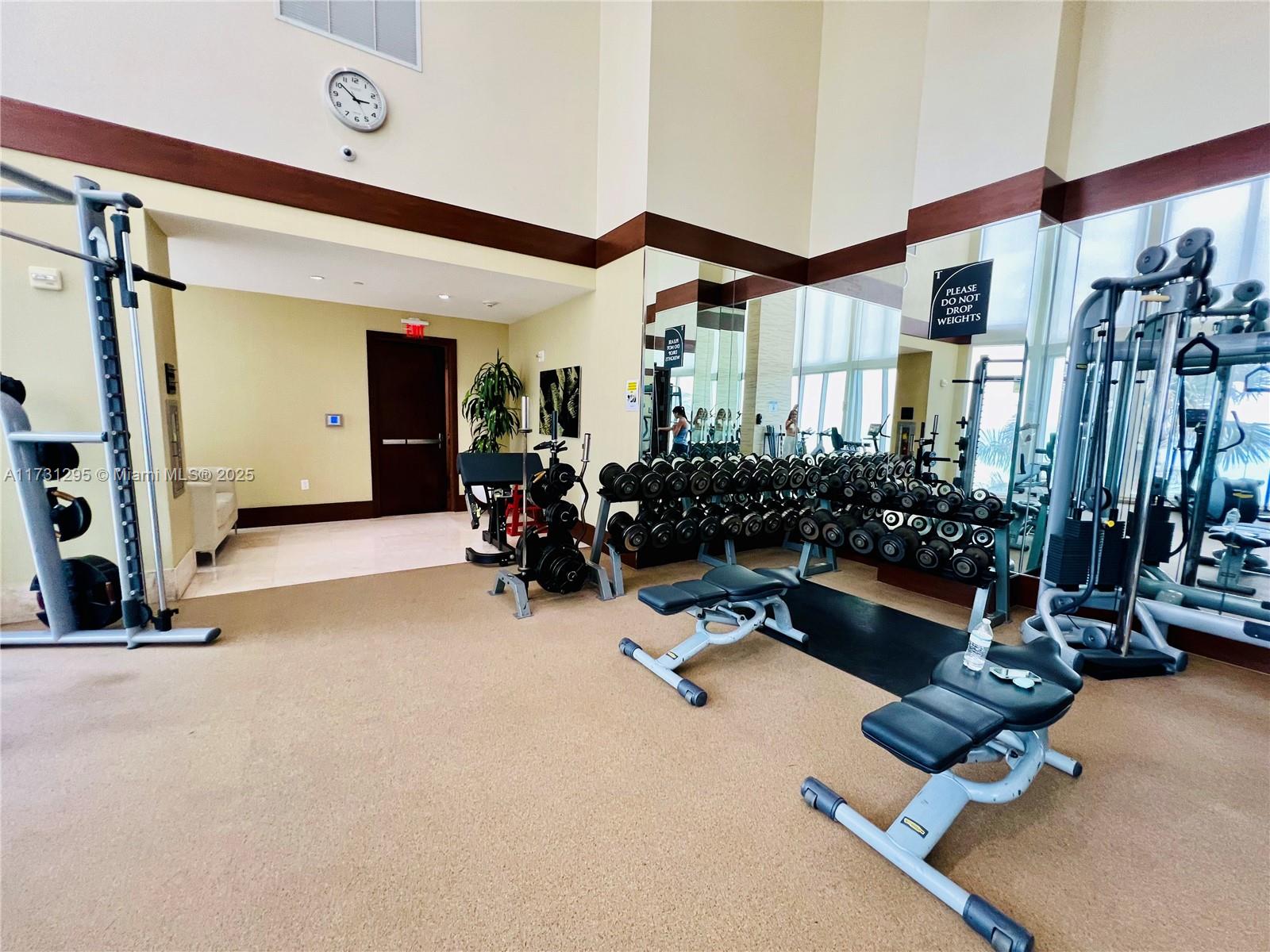 15811 Collins Ave # 1603