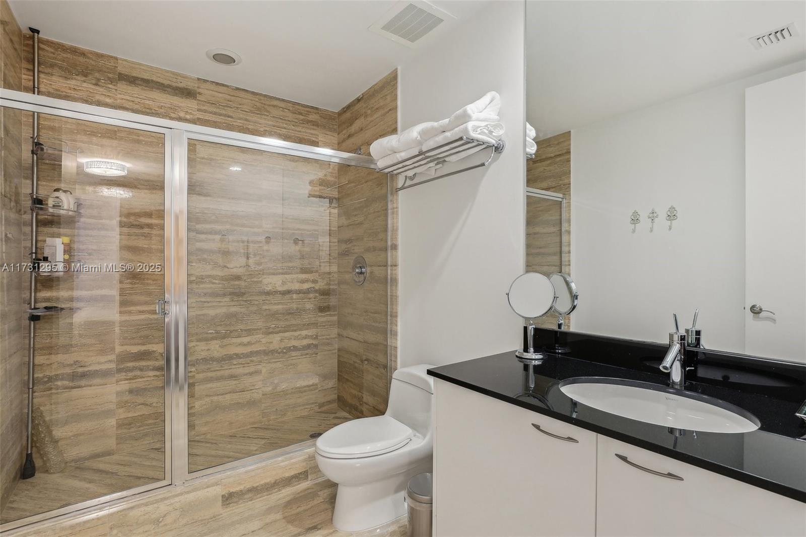 15811 Collins Ave # 1603