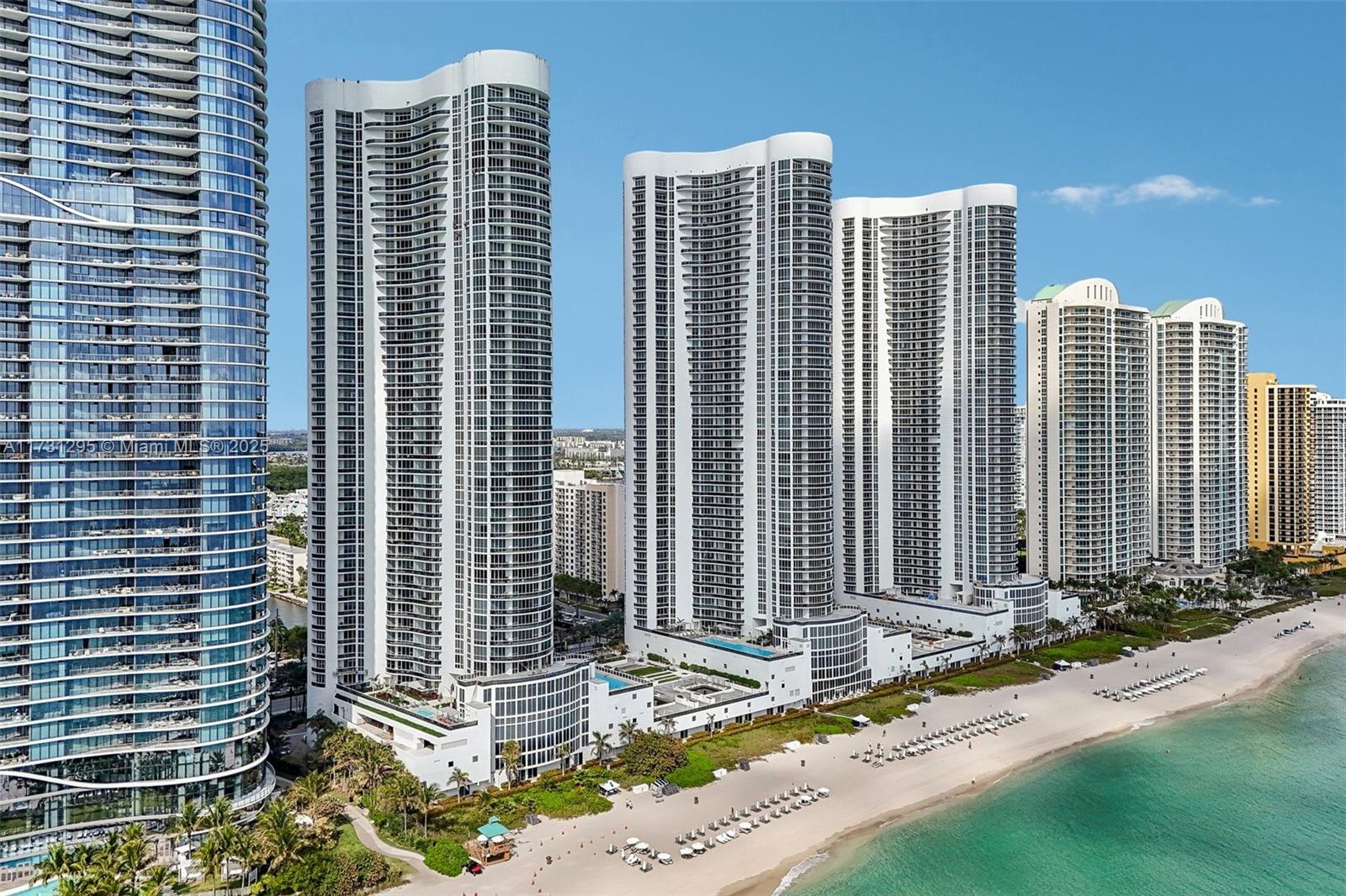 15811 Collins Ave # 1603