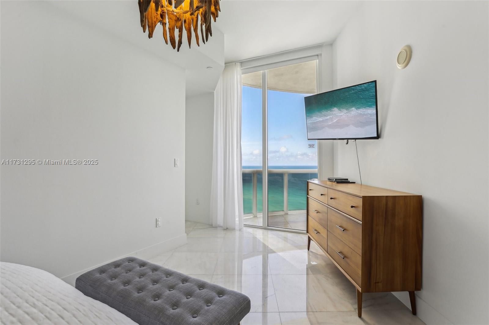 15811 Collins Ave # 1603