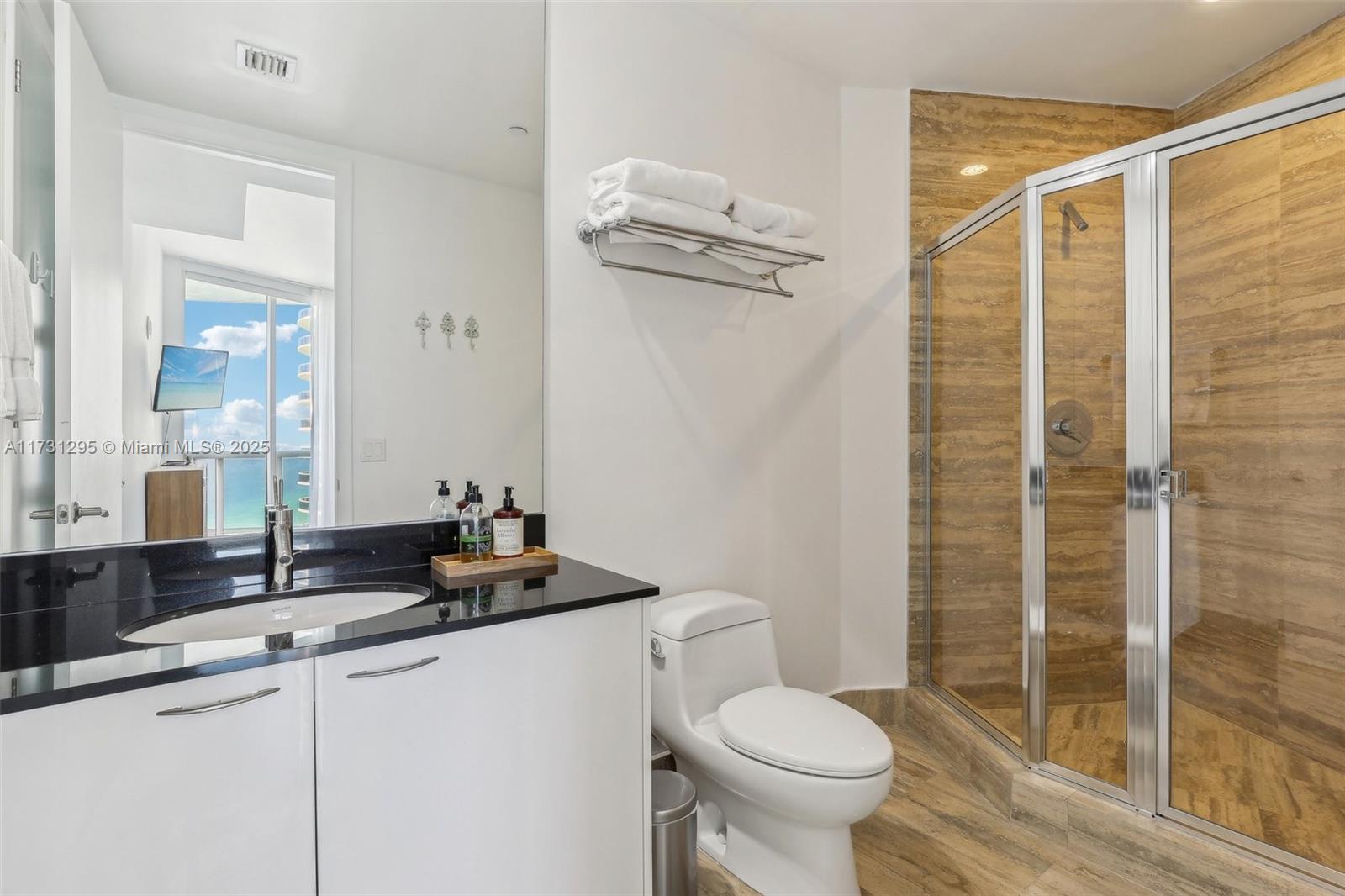 15811 Collins Ave # 1603