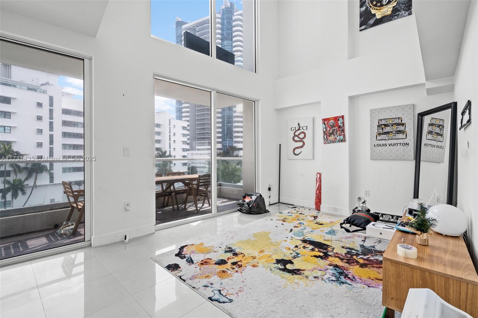 6362 Collins Ave # 518