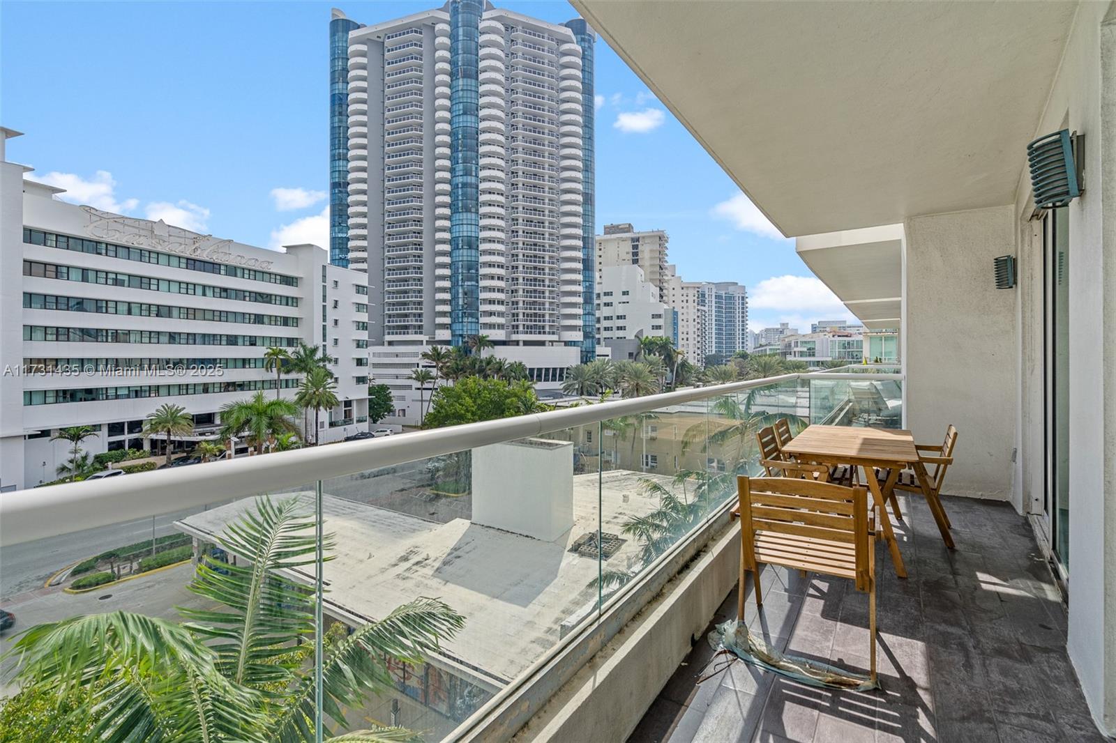 6362 Collins Ave # 518