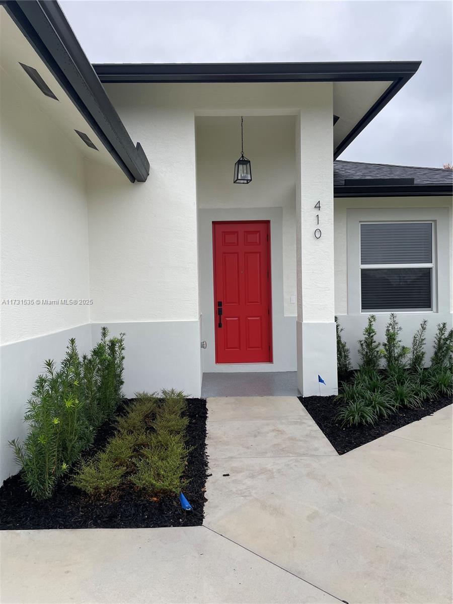 410 NW 8th Ave