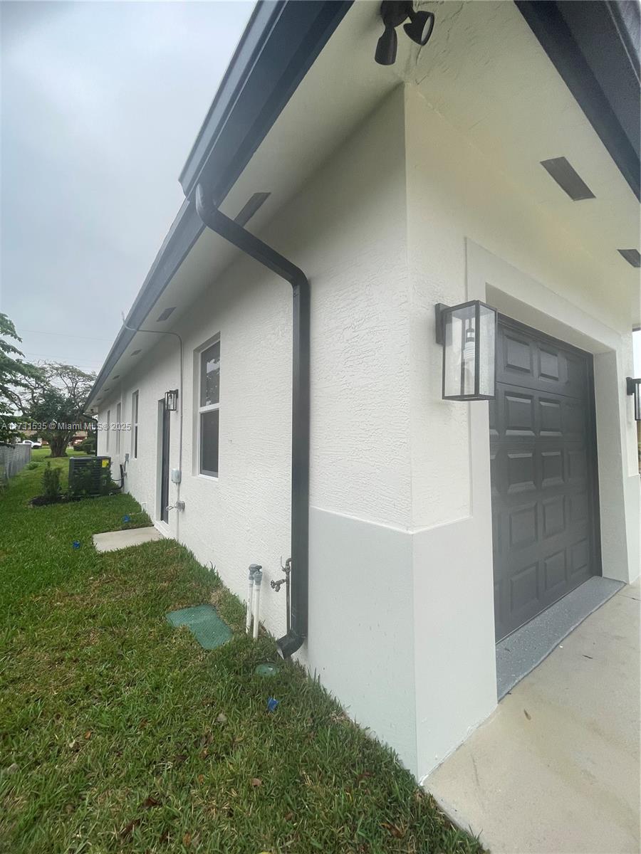 410 NW 8th Ave