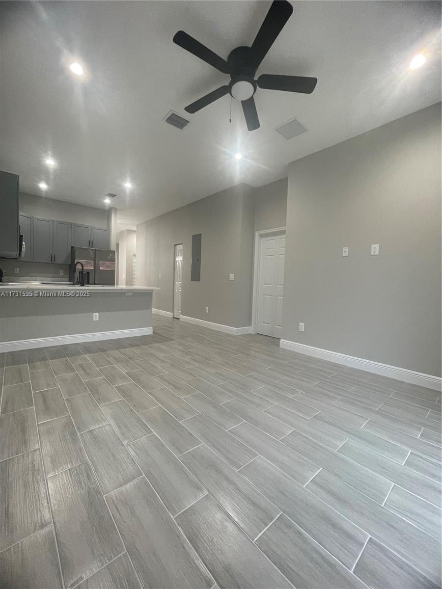 410 NW 8th Ave