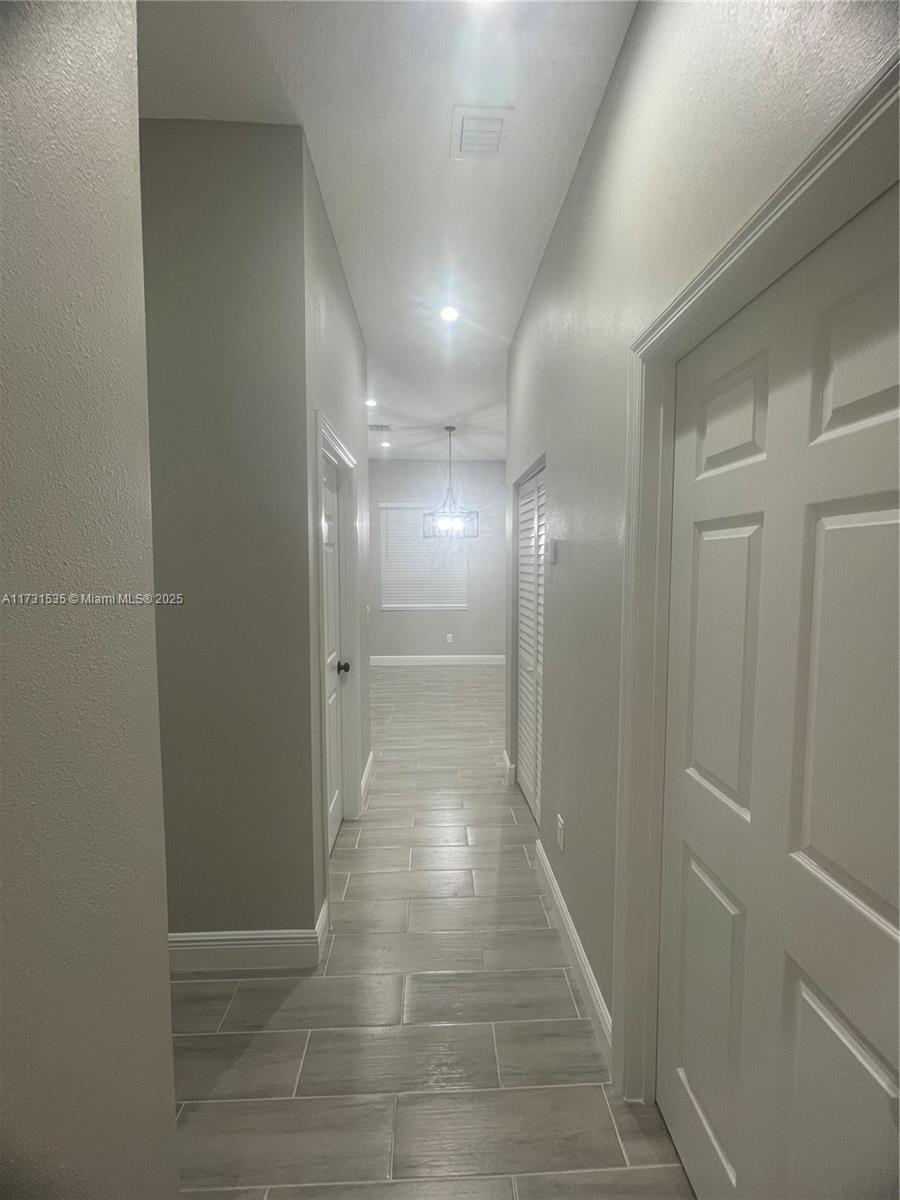 410 NW 8th Ave