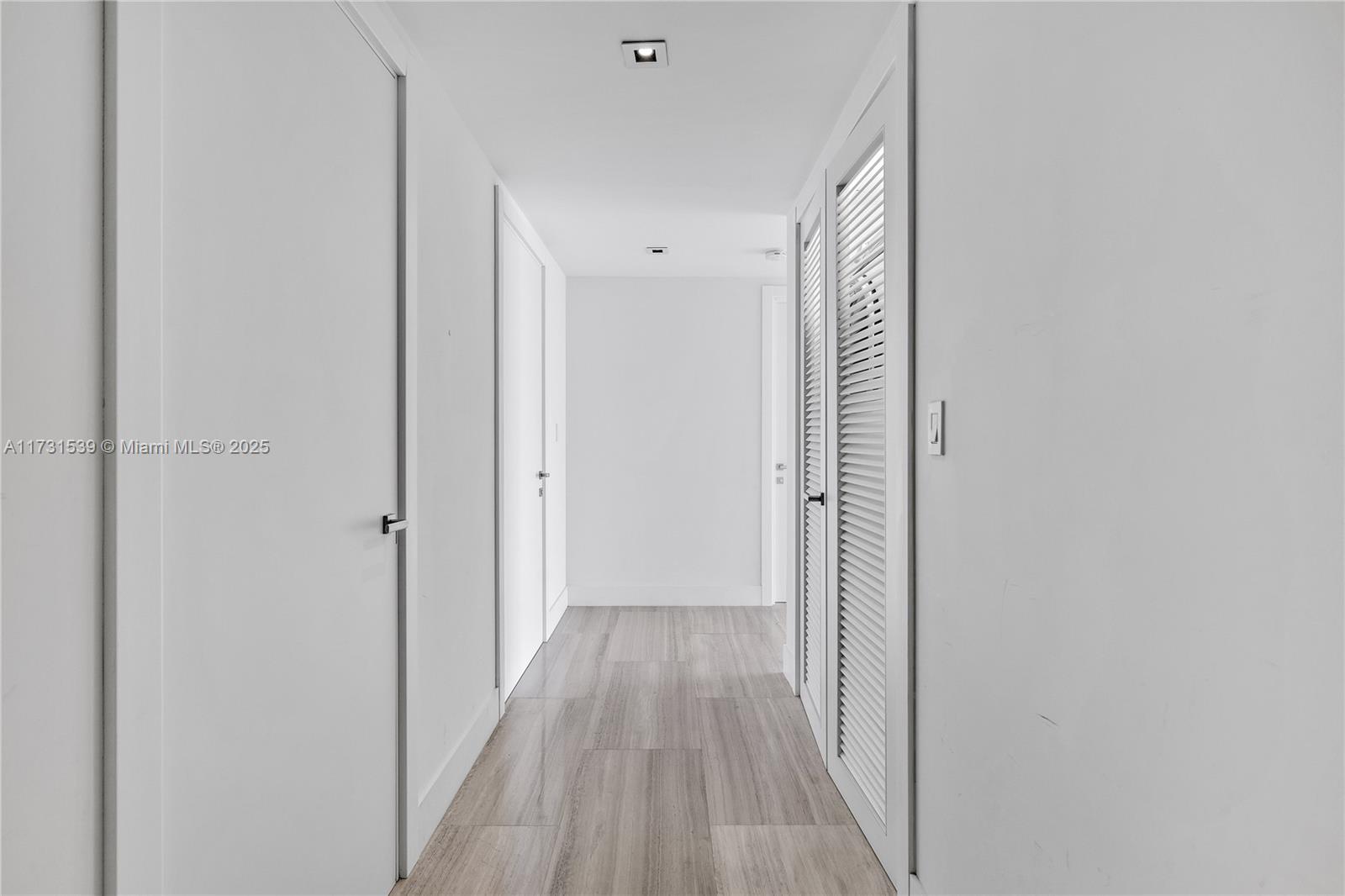 1451 Brickell Ave # 1801
