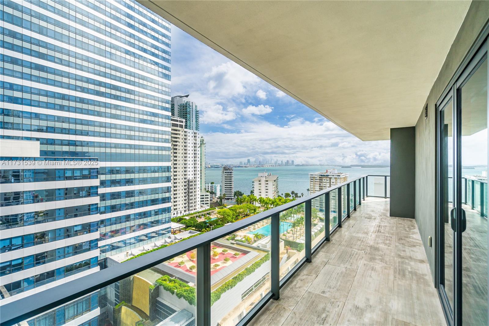 1451 Brickell Ave # 1801
