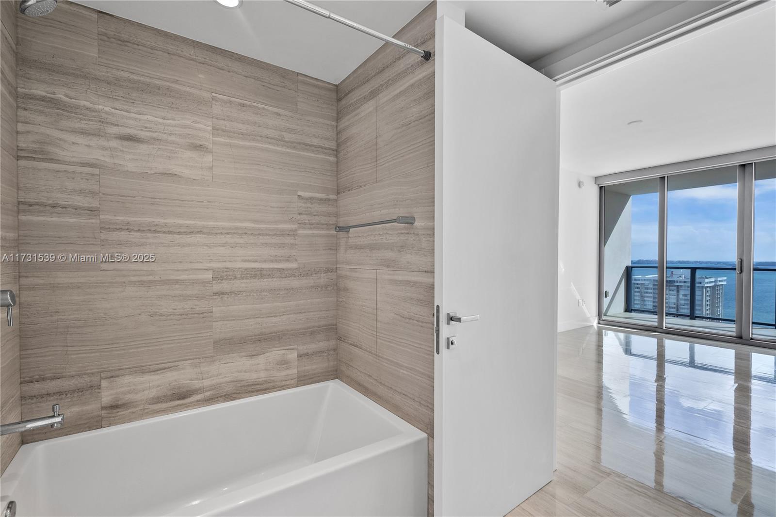 1451 Brickell Ave # 1801