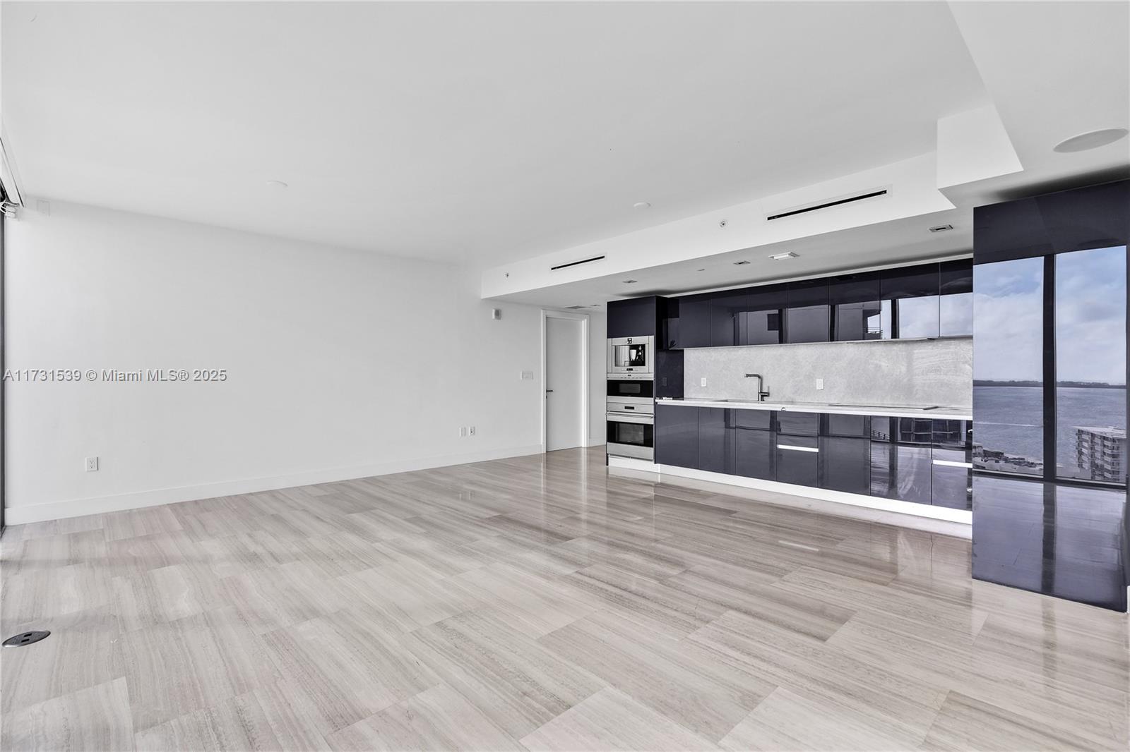 1451 Brickell Ave # 1801