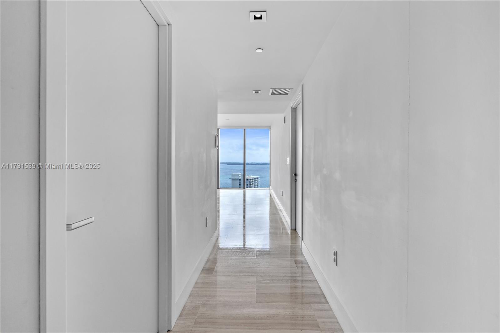 1451 Brickell Ave # 1801