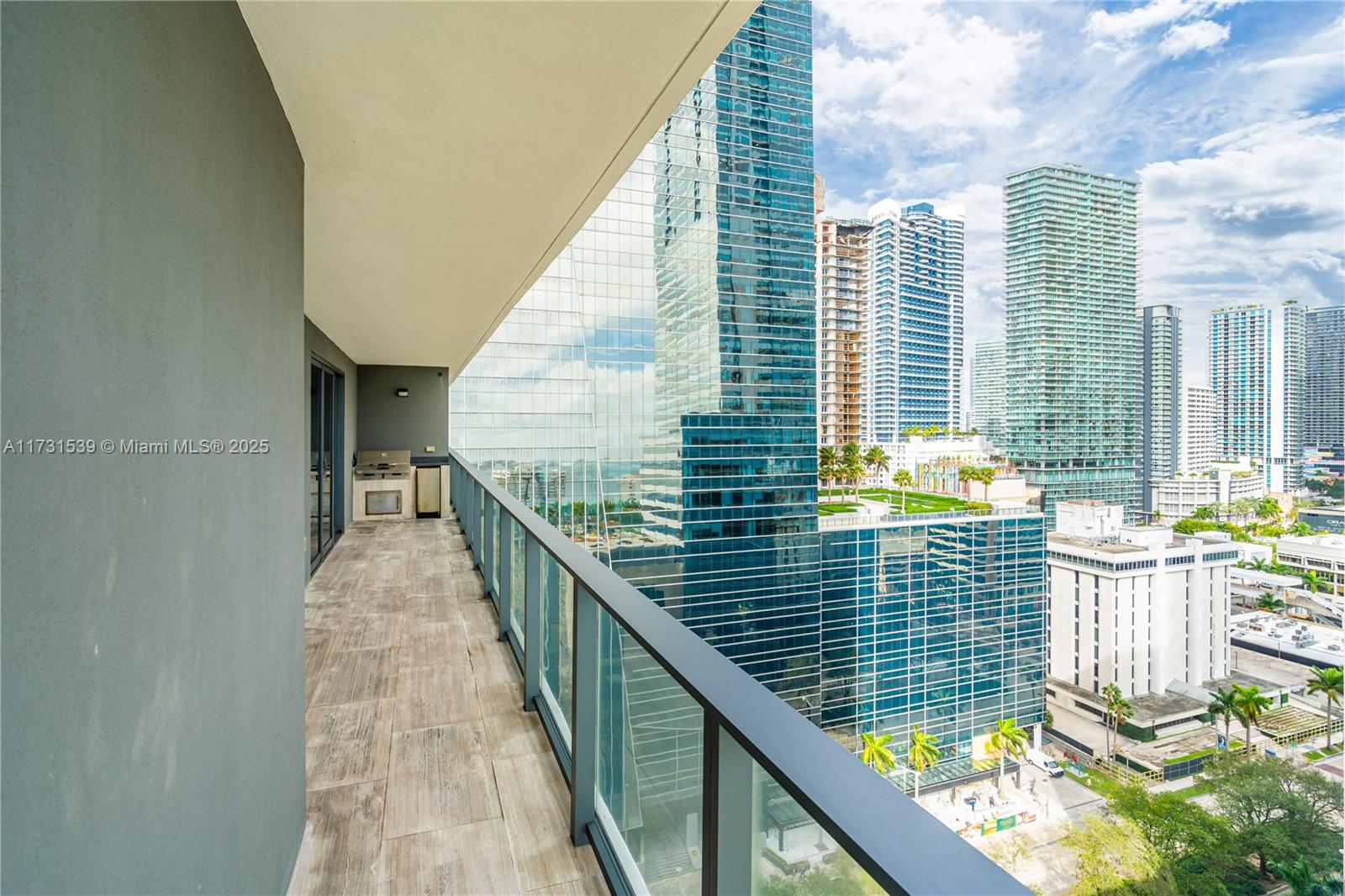 1451 Brickell Ave # 1801