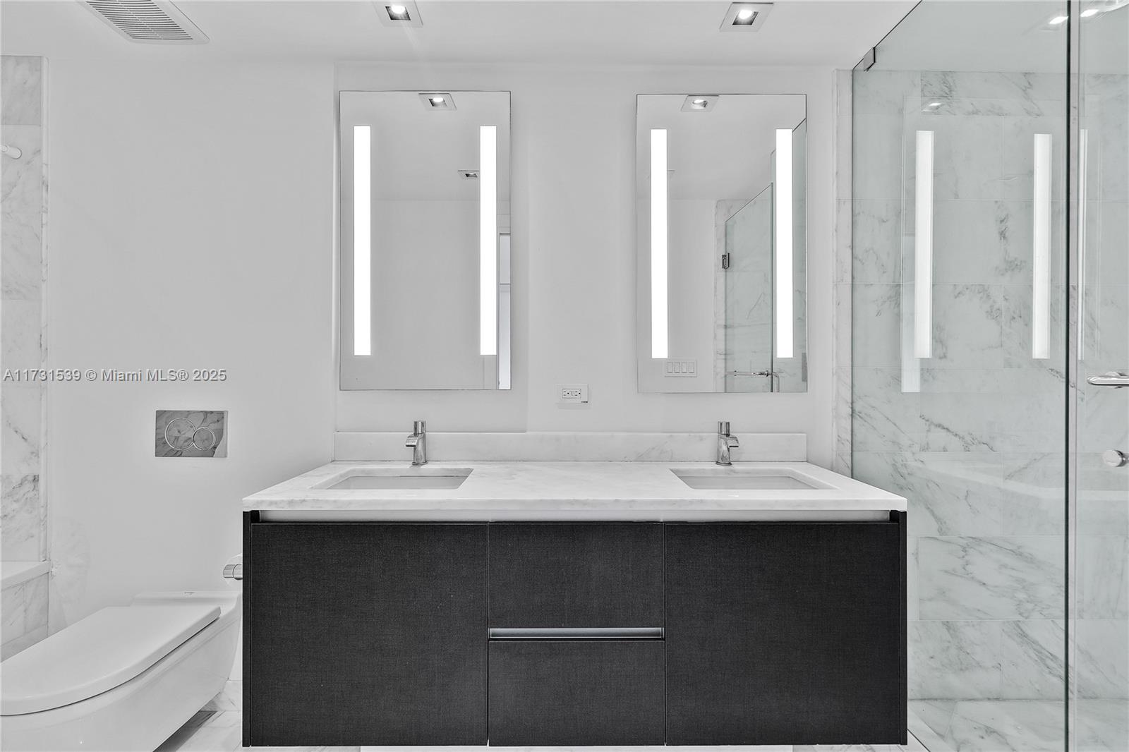 1451 Brickell Ave # 1801