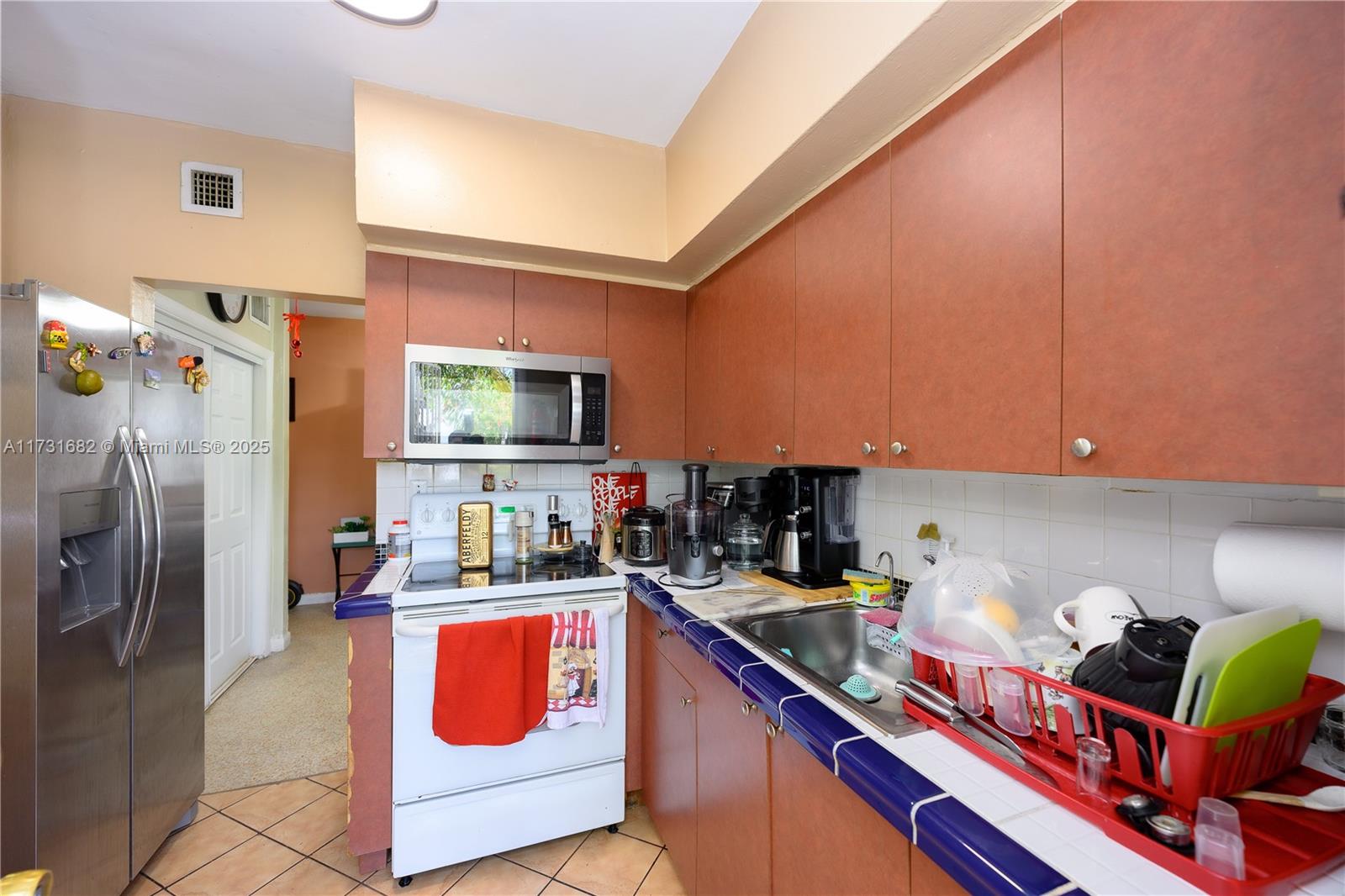 1700 NW 4th St