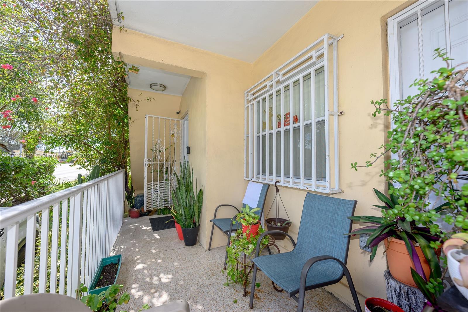 1700 NW 4th St