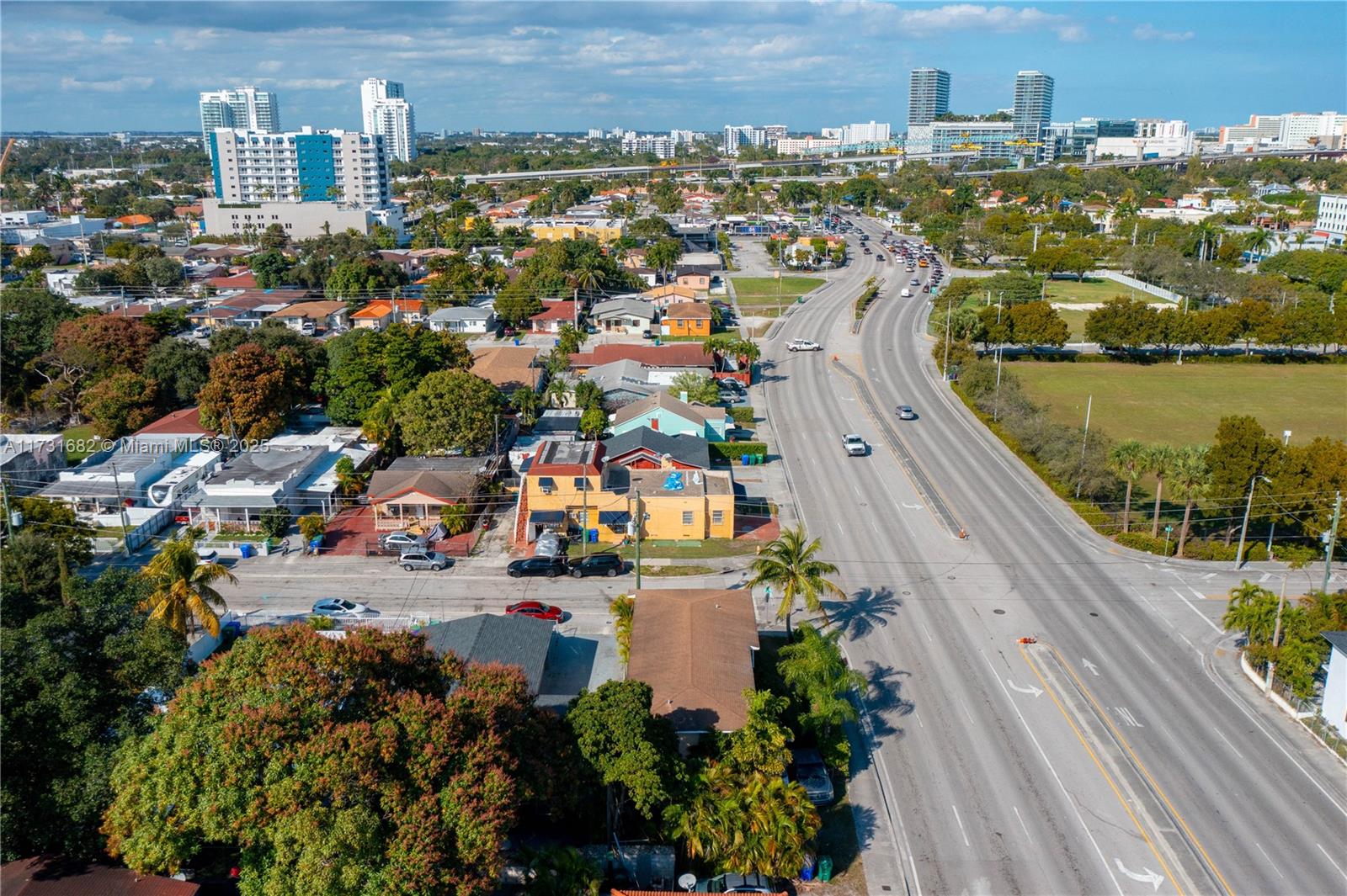1700 NW 4th St