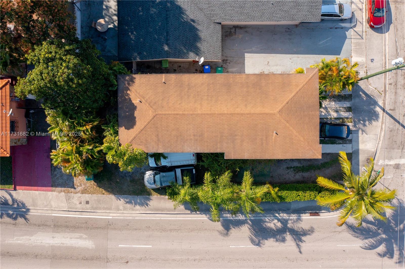 1700 NW 4th St