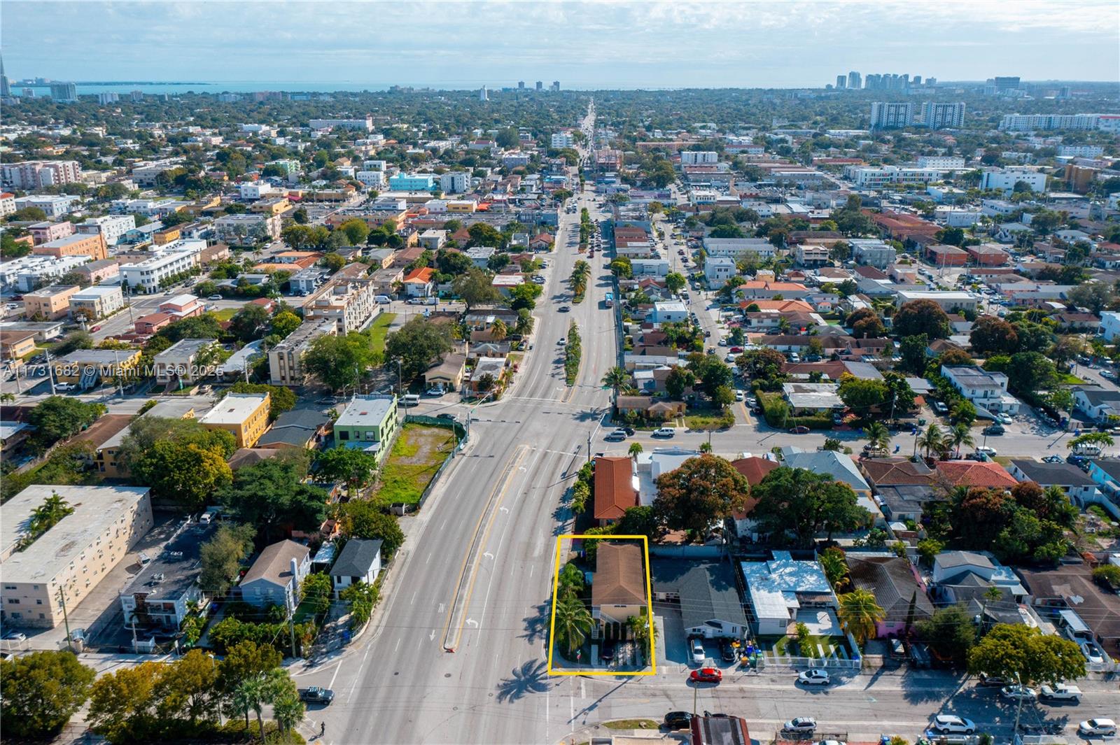 1700 NW 4th St